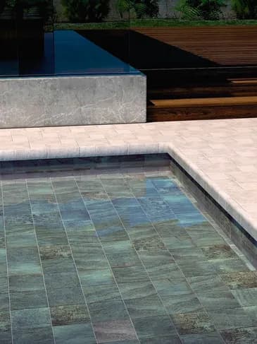 Pool in Jade